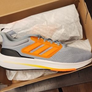 Adidas Ultrabounce size 13
